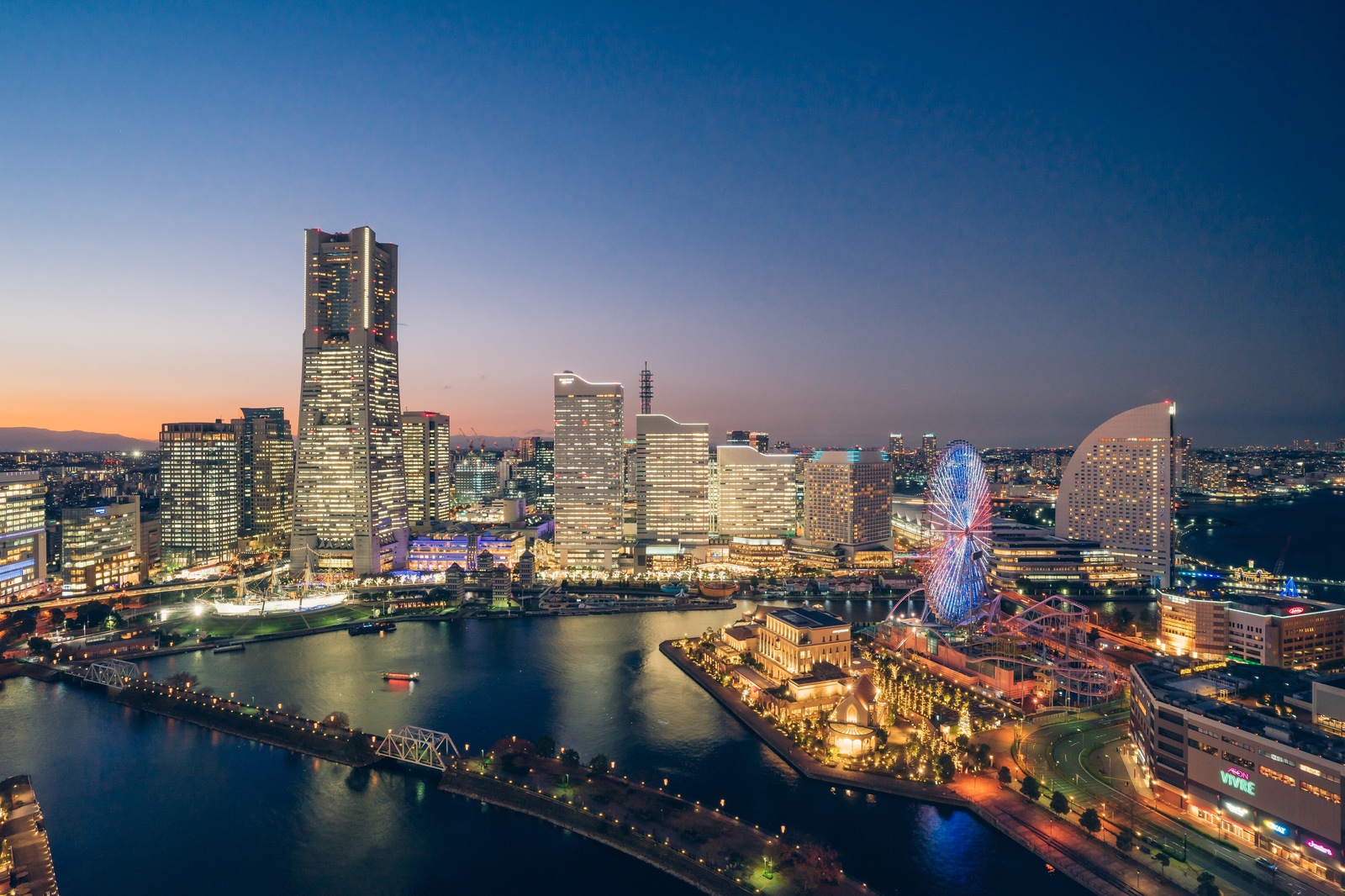 横浜の夜景画像