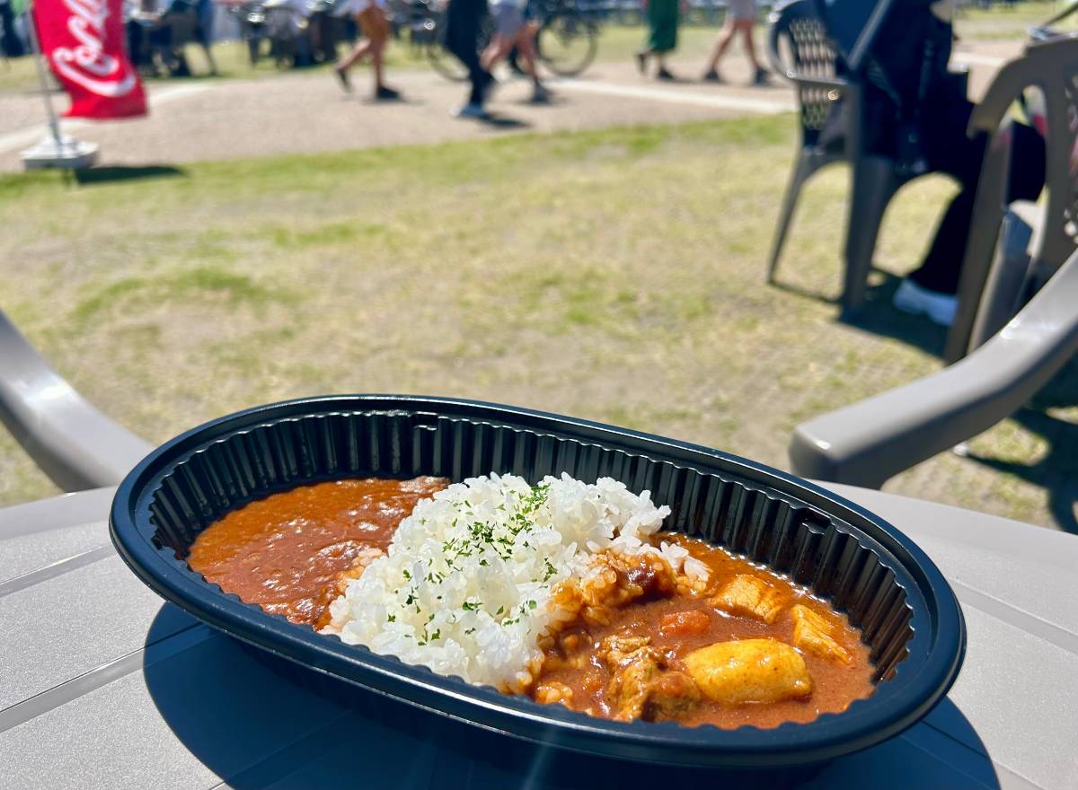 【ハマフェスY167レポ 】高級店の味がたった1000円！「関内活性会」の絶品カレーを食べた