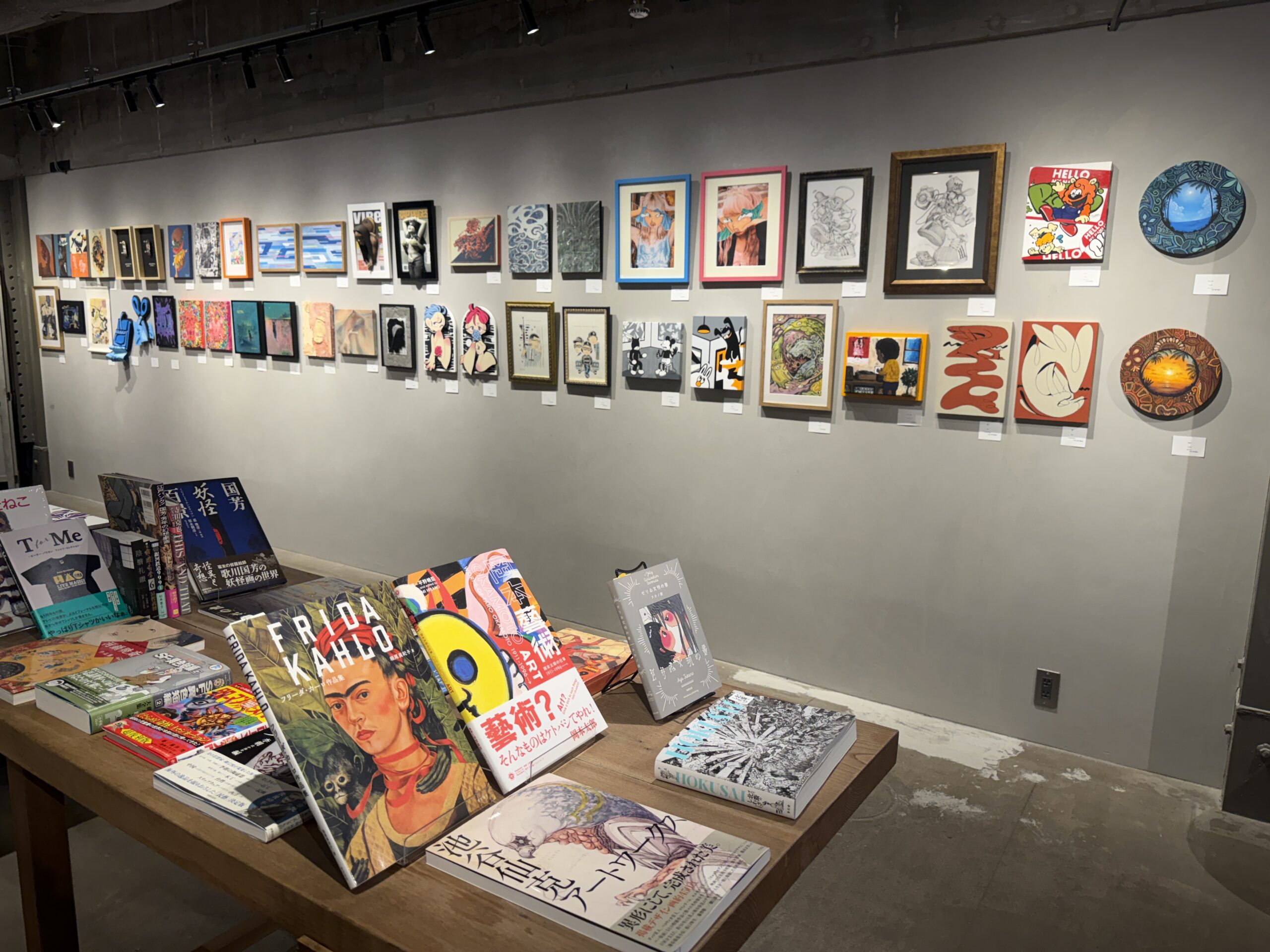 【BASEGATE横浜関内】個性あふれるアート作品が並ぶ『A4 ART PROJECT -annex- “Turn the stART”』が開催中（入場無料）の画像1