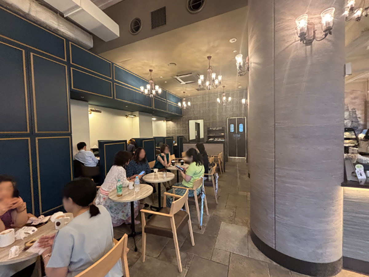 横浜の歴史的建造物にあのチェーン店!タリーズコーヒー日本大通り店の魅力の画像4