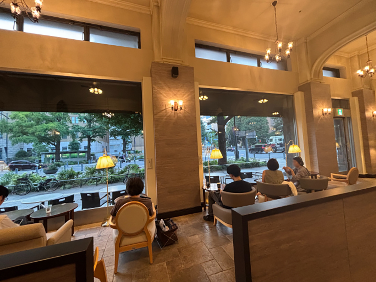 横浜の歴史的建造物にあのチェーン店!タリーズコーヒー日本大通り店の魅力の画像7