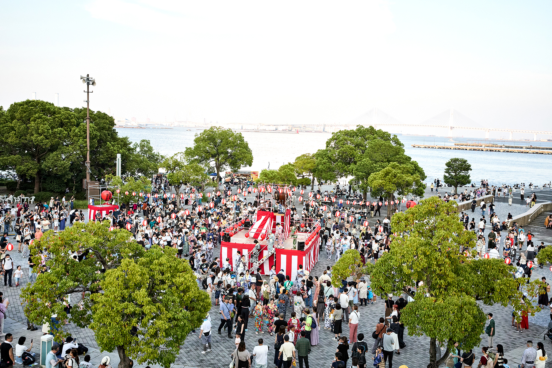 【入場無料】みなとみらい大盆踊り開催!ハマっ子の夏を彩る、来場者特典の特製てぬぐいもの画像2