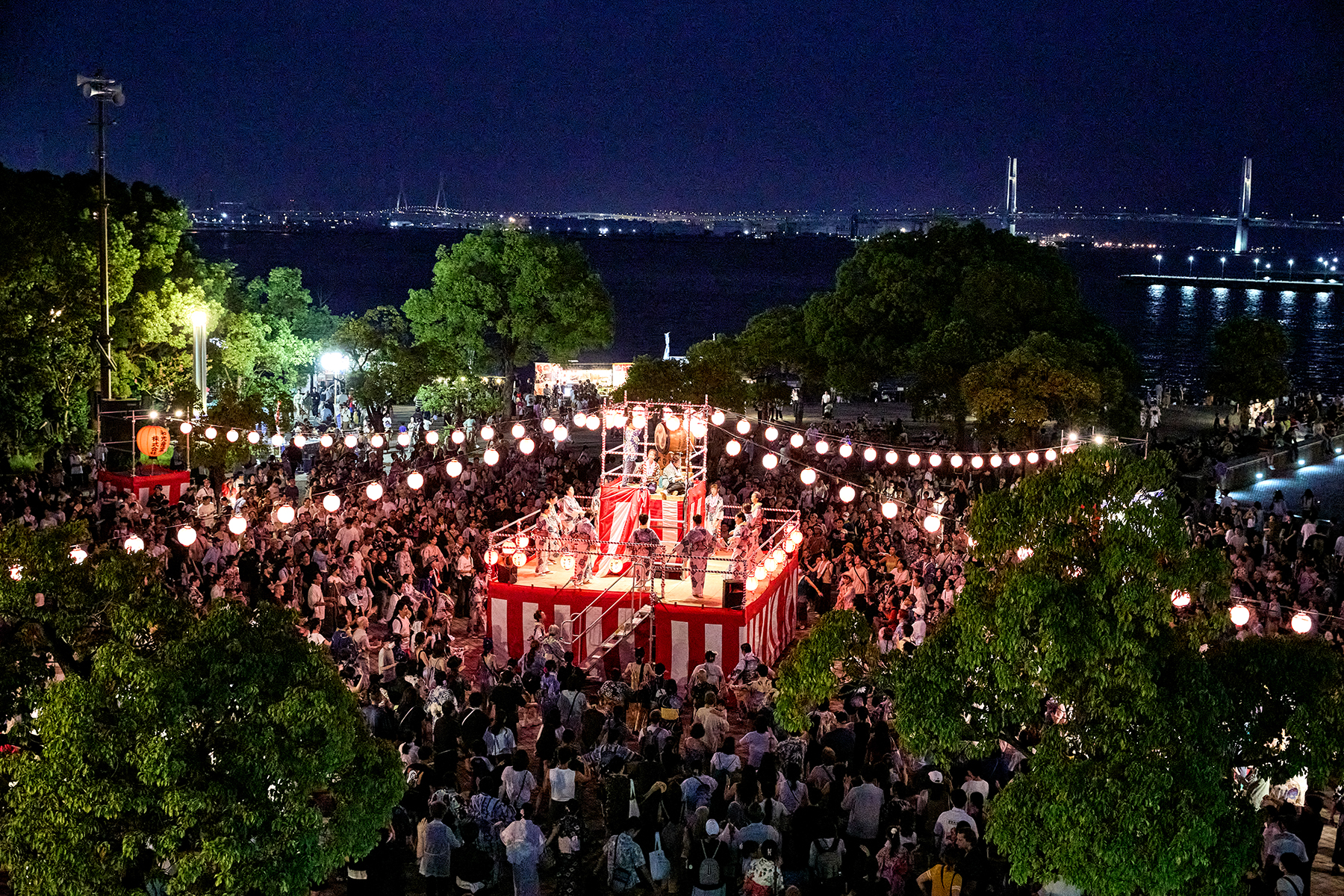 【入場無料】みなとみらい大盆踊り開催!ハマっ子の夏を彩る、来場者特典の特製てぬぐいもの画像1