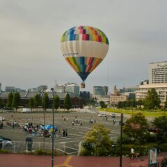 みなとみらいの朝を空から。熱気球係留搭乗会へ行こう！